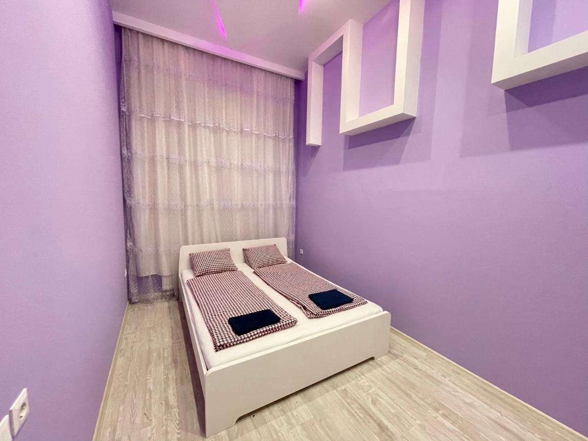 Deluxe Sapphire Residency - 4 Bedrooms Apartment