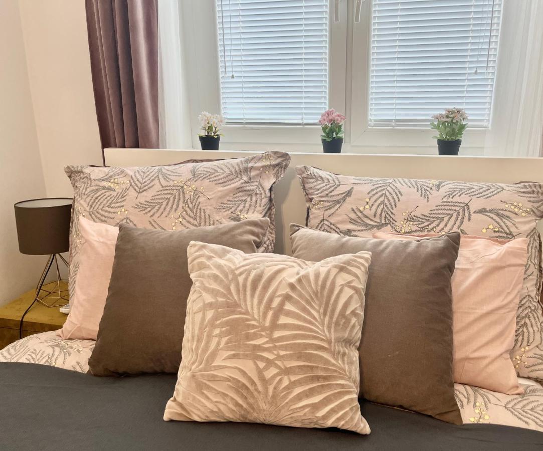 Apartment Diamond - 3 Bedroom, Luxurious In The Heart Of The *