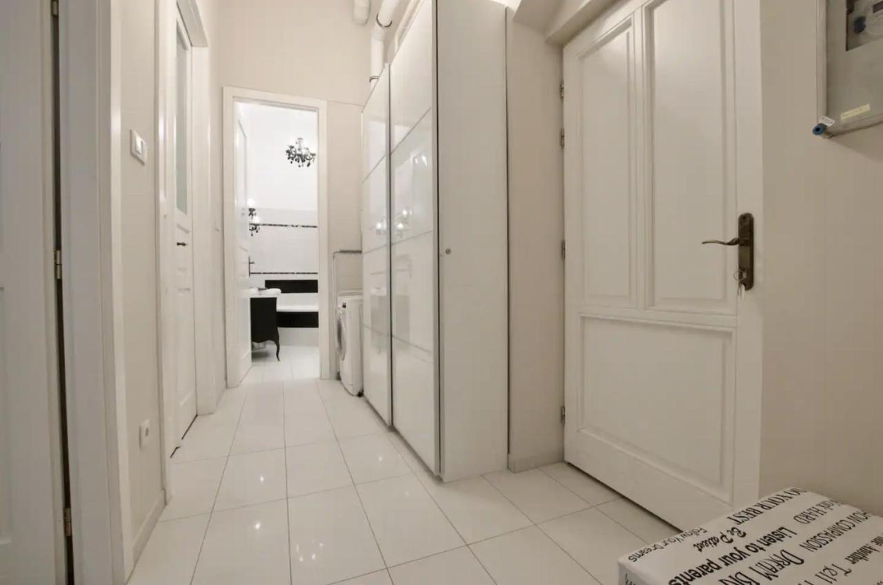 Premium By Hi5 - Lendvay Palace Apartamento