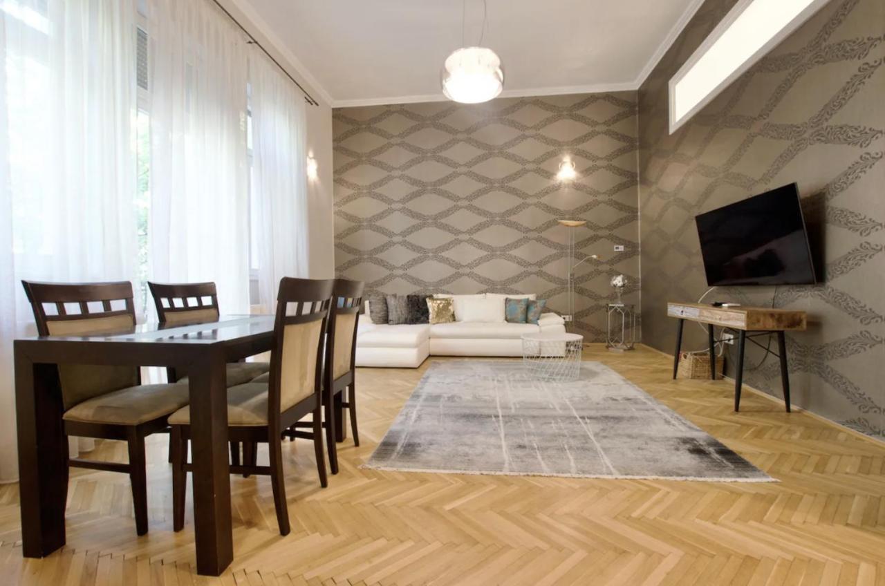 Premium By Hi5 - Lendvay Palace Budapest
