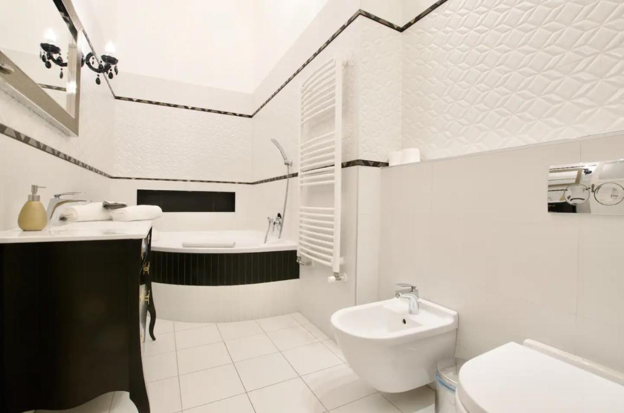 Apartamento Premium By Hi5 - Lendvay Palace *