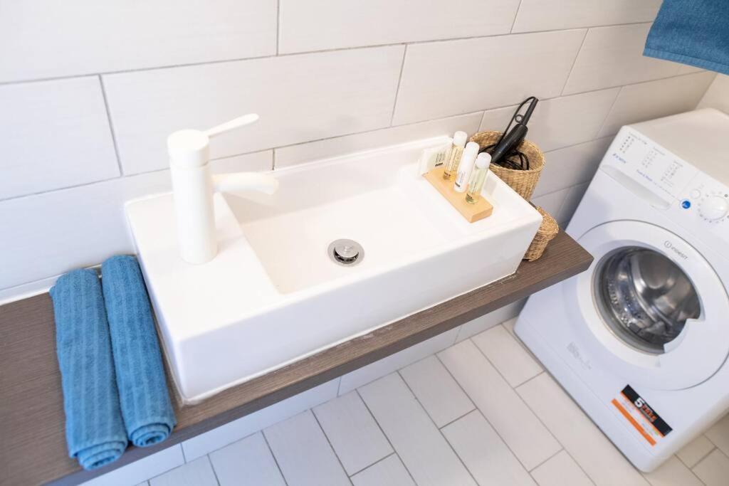 N28 Next To Andrassy Boulevard. Apartamento Budapest