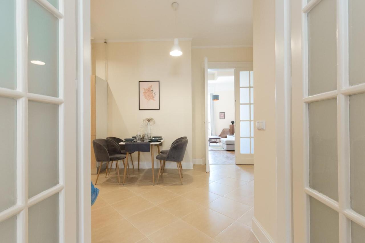 Center Dream 2br/2bath Apartment Budapest