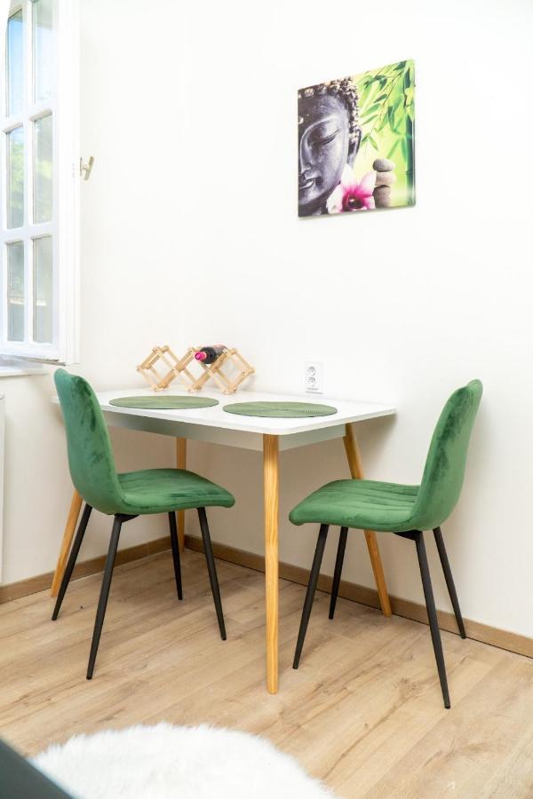 Apartmán Budai Zoldovezet Kozpont, Apartmanhaz, Rendezvenykozpont Es Etterem