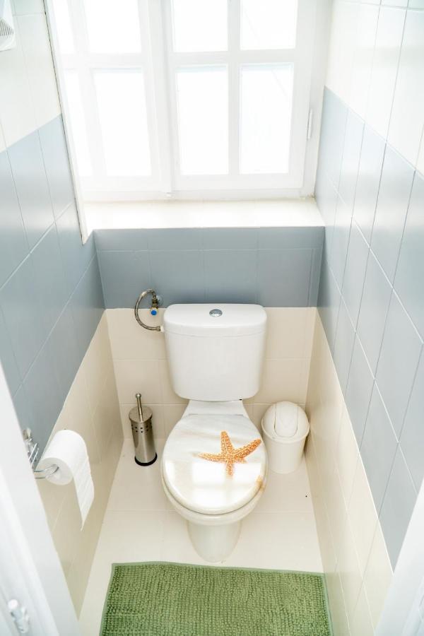 Budai Zoldovezet Kozpont, Apartmanhaz, Rendezvenykozpont Es Etterem