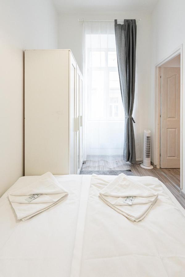 King Seventeen Homes Apartment Budapest