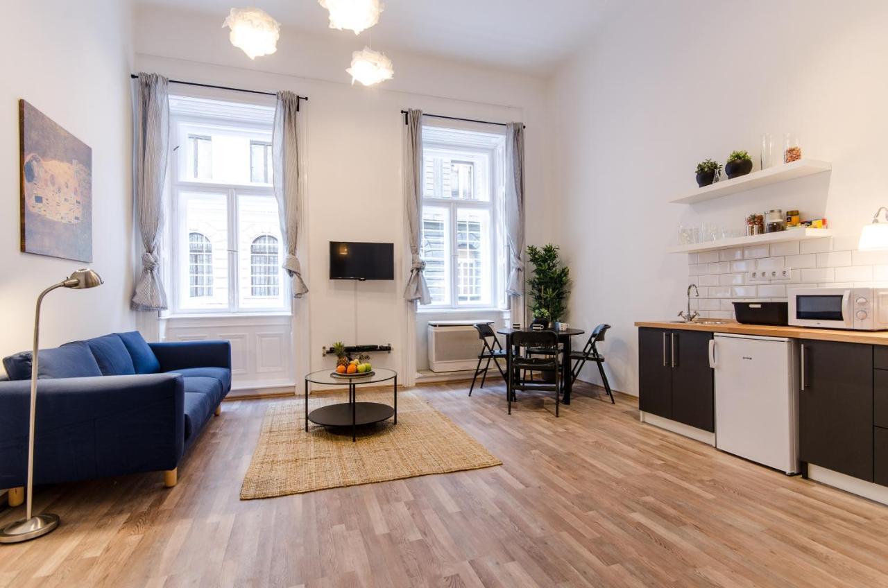Spacious 3 In Downtown * Budapest