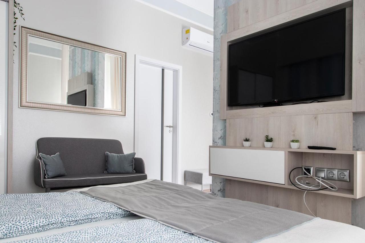 Centre Aparthotel *