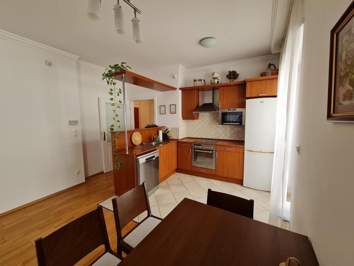 Harmonic By The Buda Castle Apartamento *