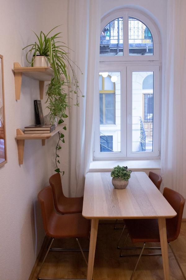 Apartment Charming In The Heart Of *