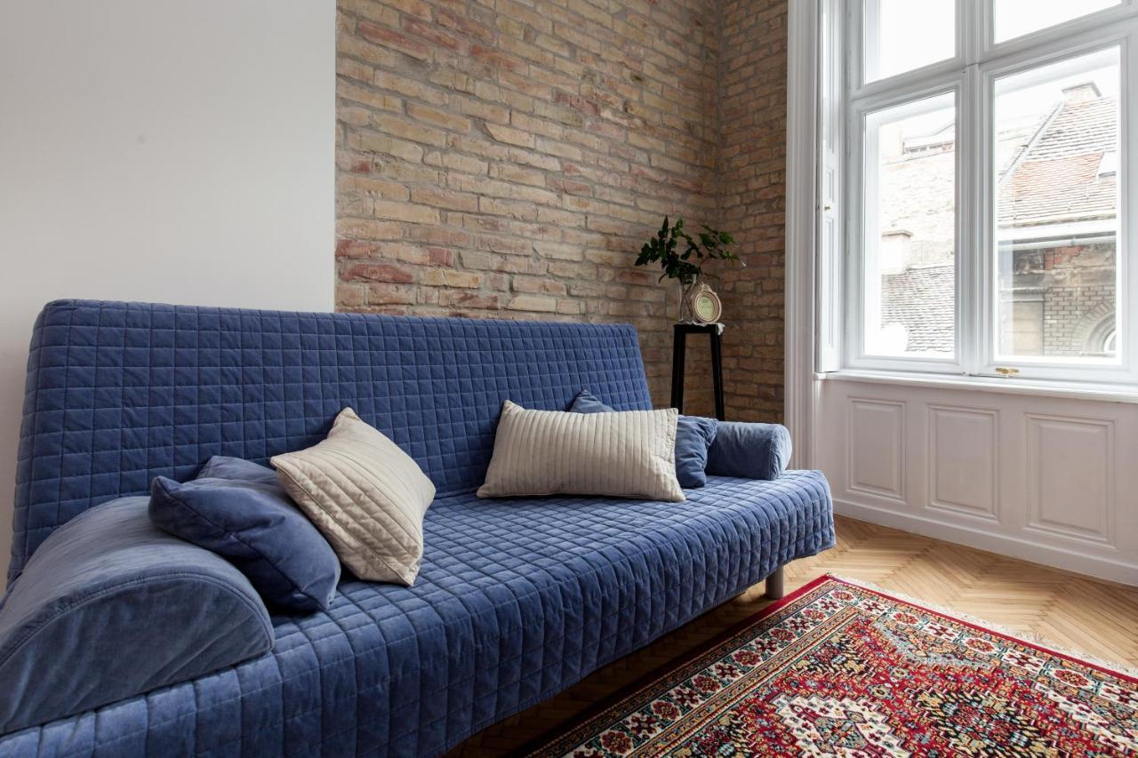 Annie's 3 Bed And 3 Bathroom Budapest