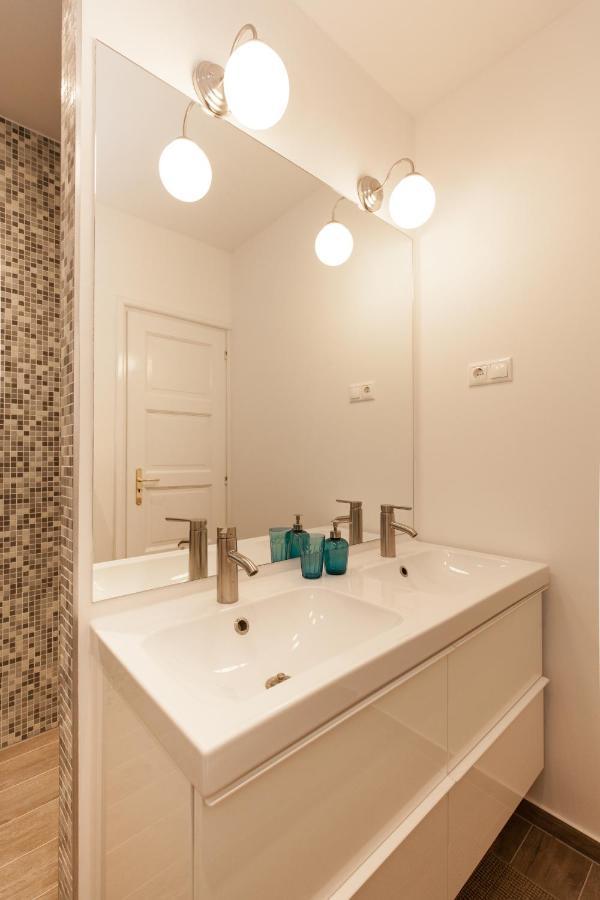 Annie's 3 Bed And 3 Bathroom Budapest