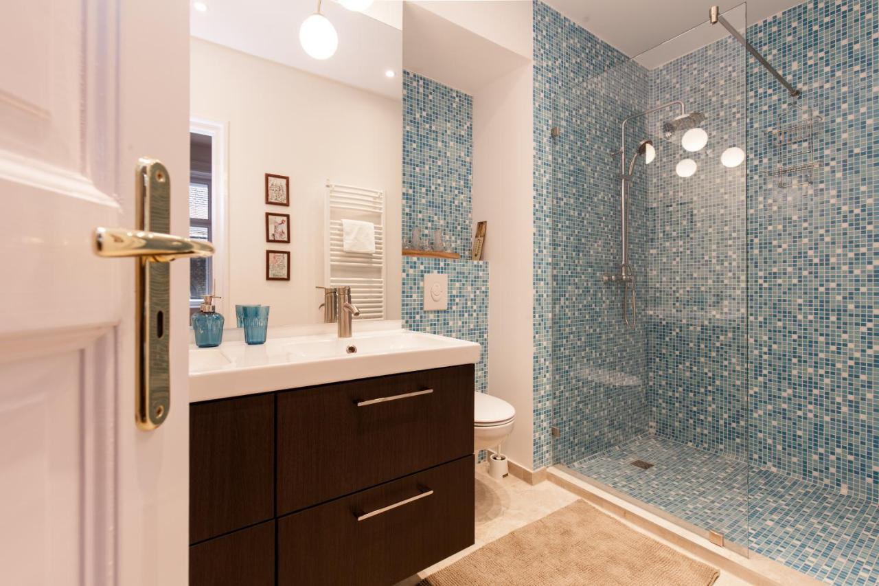 Annie's 3 Bed And 3 Bathroom Apartment Budapest