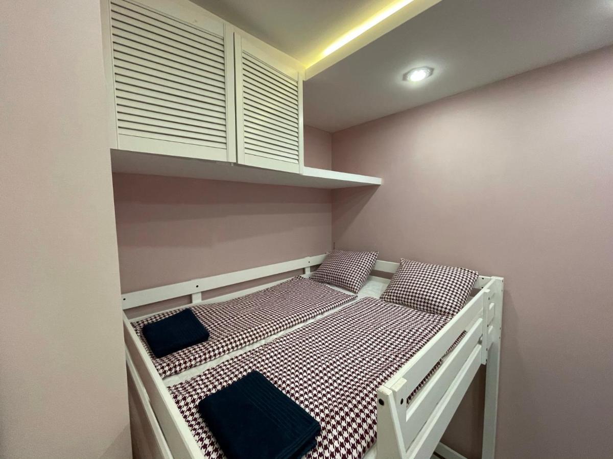 Apartment Deluxe Sapphire Residency - 4 Bedrooms Budapest