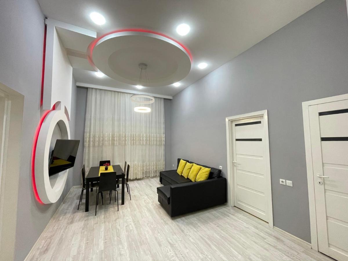 Deluxe Sapphire Residency - 4 Bedrooms * Budapest