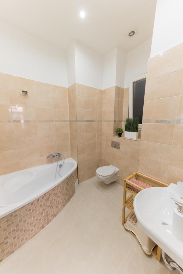 Rumbach Royal Apartamento