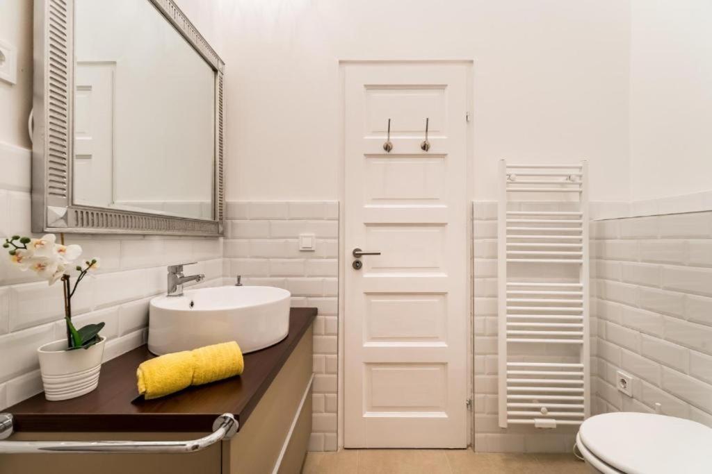 Hi-bp Elizabeth In The Heart Of Apartman Budapest