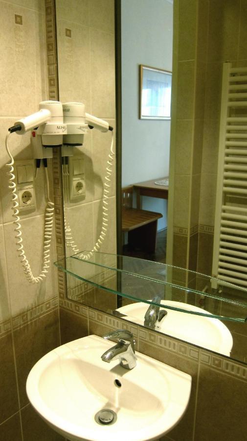 Apartment Flatneartocastlehill Budapest