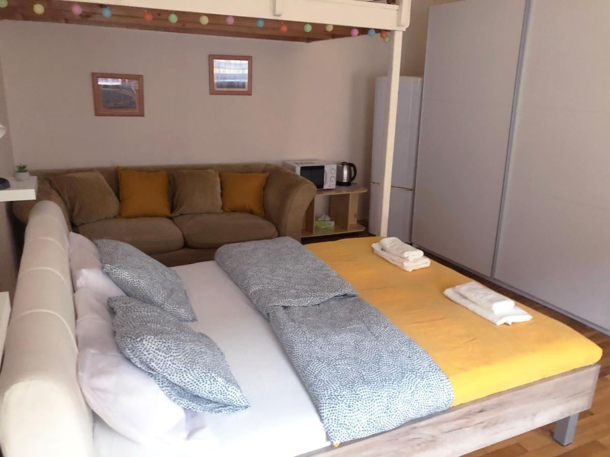 V57 Oktogon Apartment *