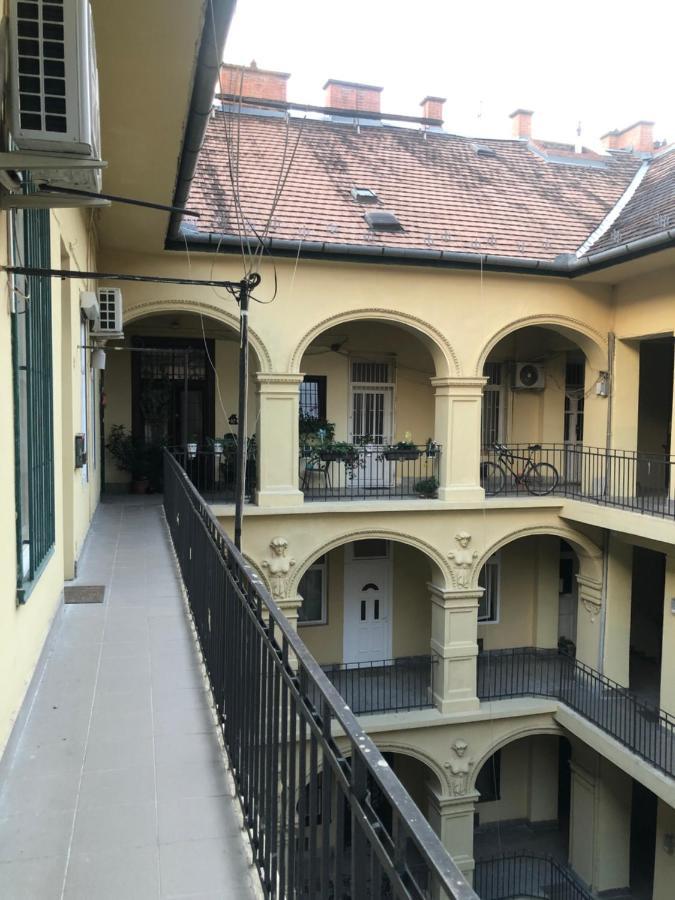 V57 Oktogon Apartment Budapest