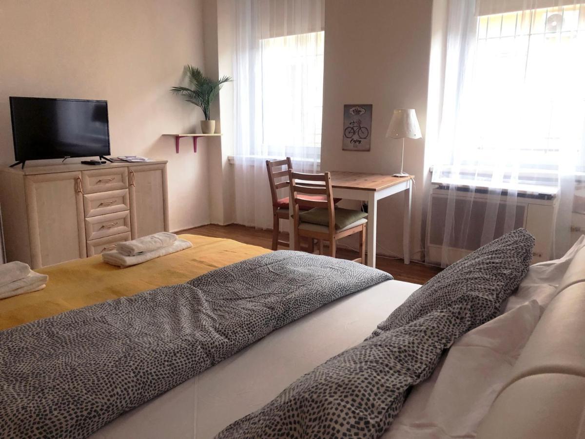 V57 Oktogon Apartamento Budapest