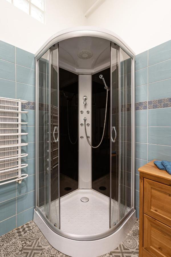 Lovely Close To Synagogue And Szimpla Garden Apartment *