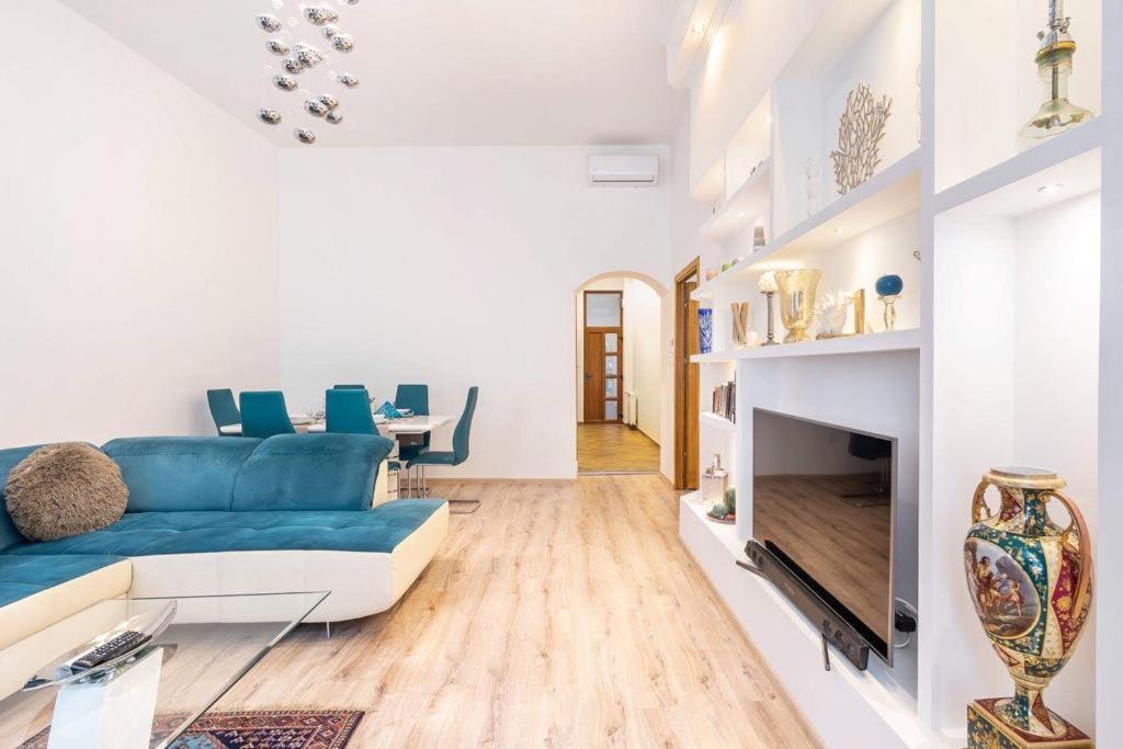 Blue Diamond Apartamento