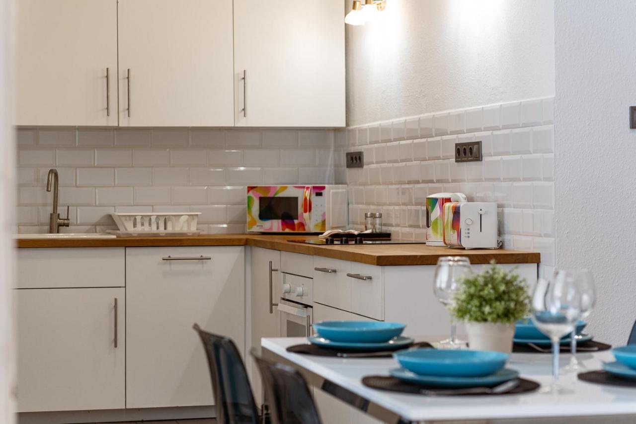 Lovely Close To Synagogue And Szimpla Garden Apartment Budapest