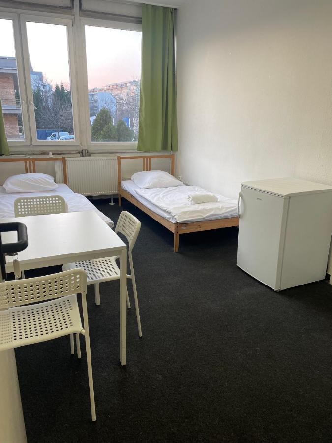 The College Group * Budapest