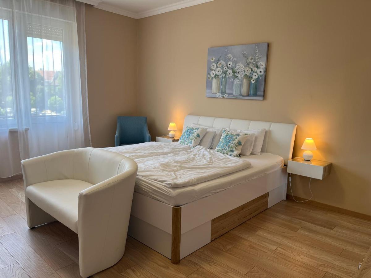 Aparthotel Camille Apartmanhouse