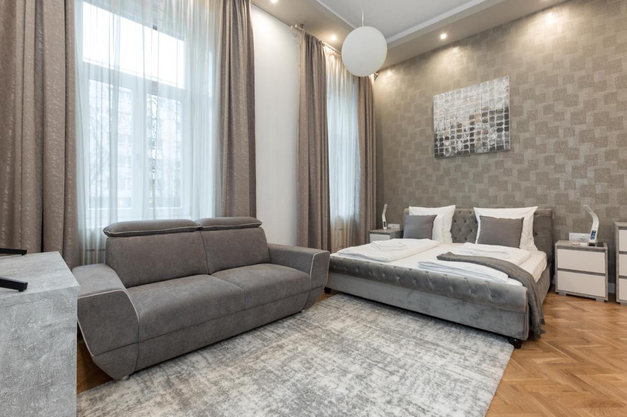 Apartment Center Grand Luxury W 2br/2bt *