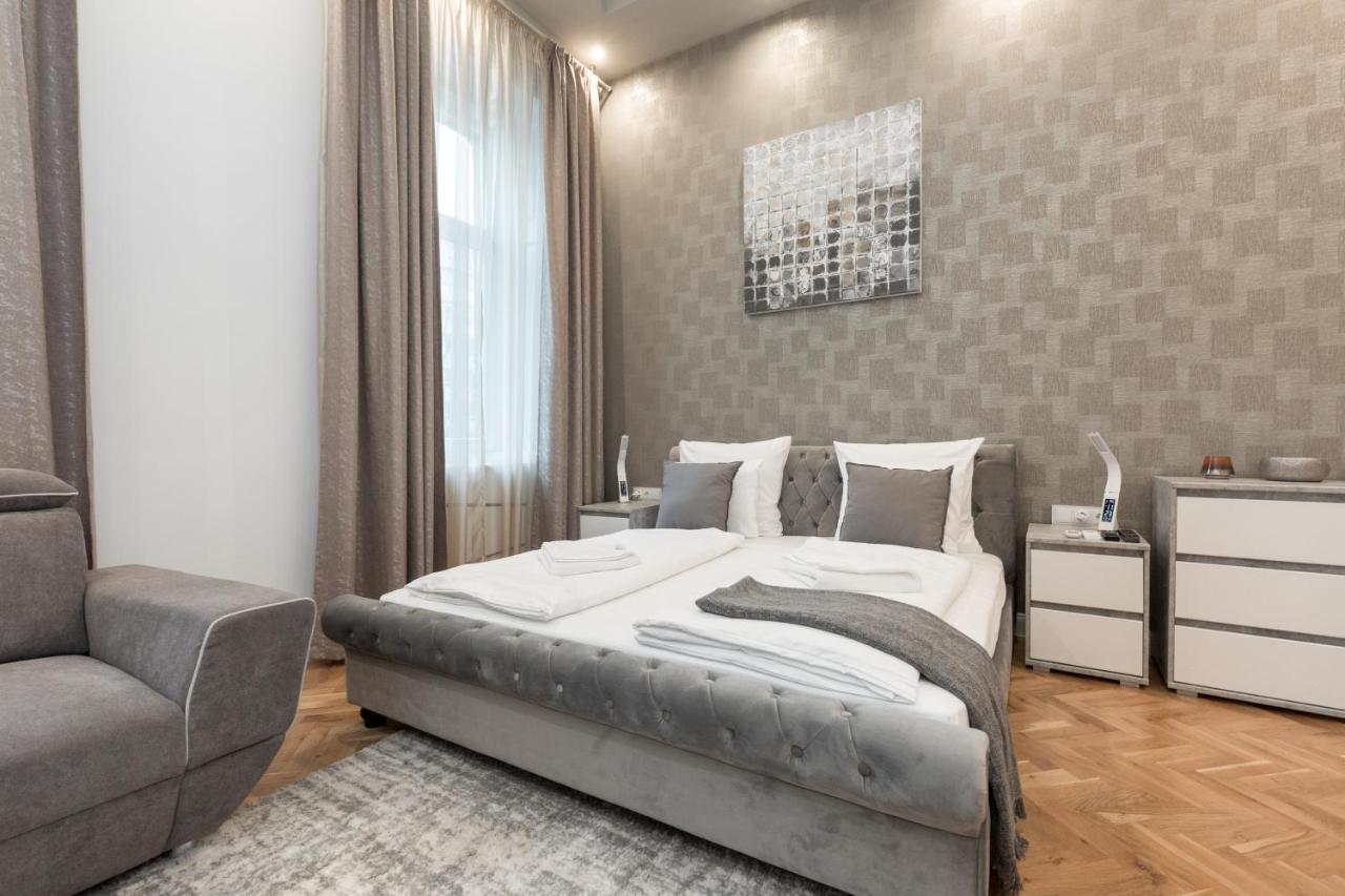 Apartment Center Grand Luxury W 2br/2bt *