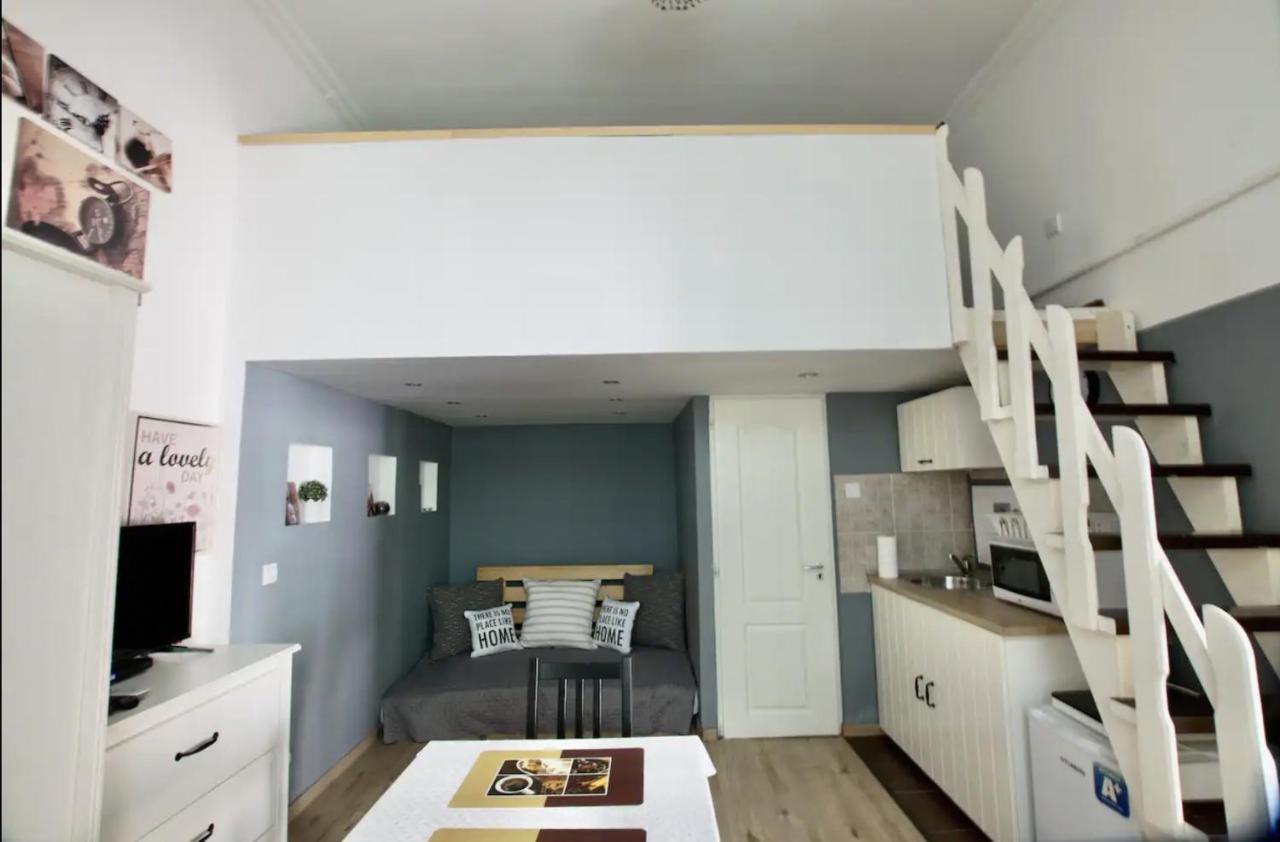 Standard By Hi5 - Wesselényi Street Apartmán