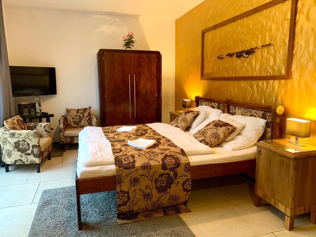 Parliament Penthouse Apartamento