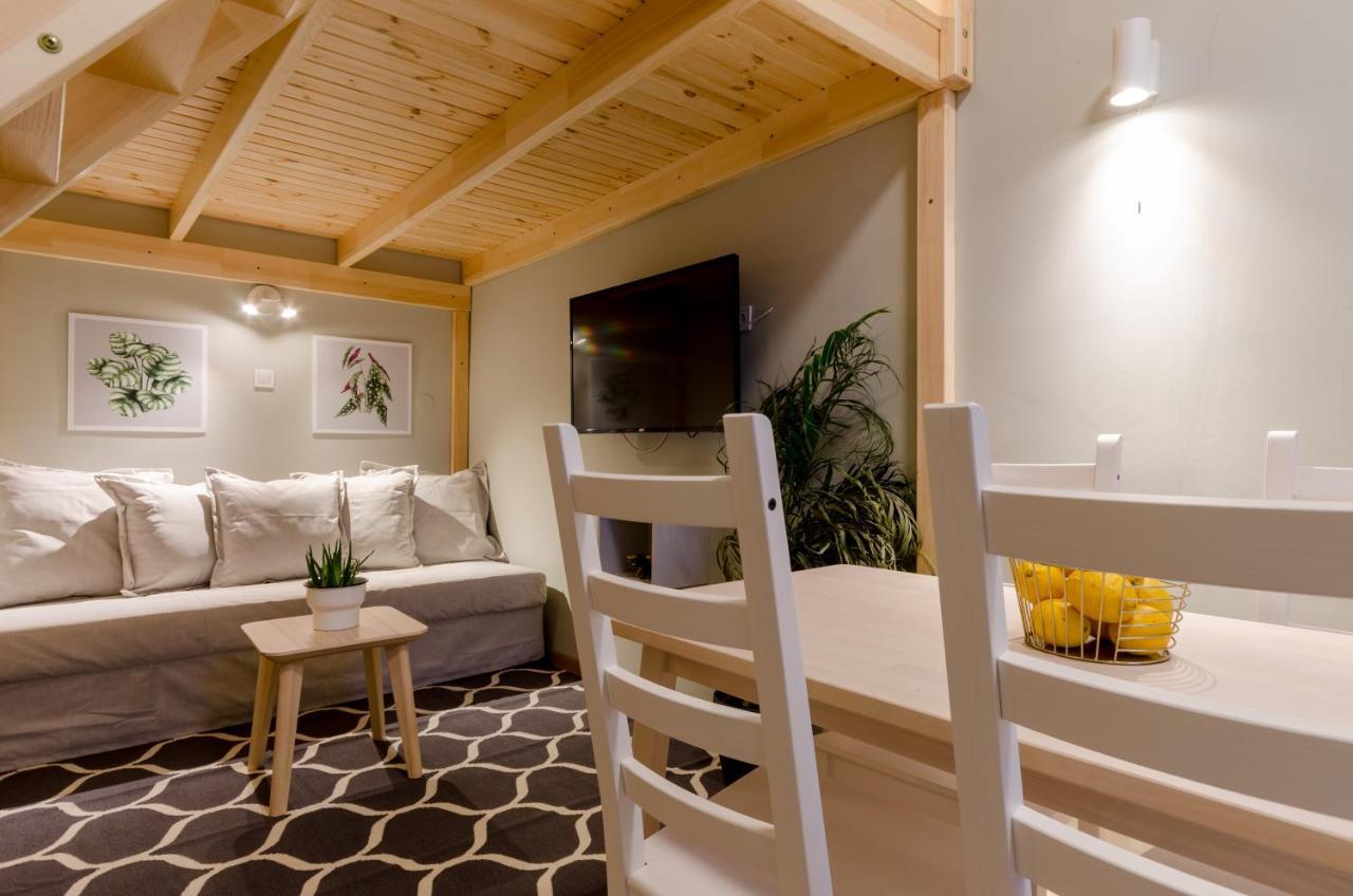 Cosy In Party District Ak20s Apartamento *