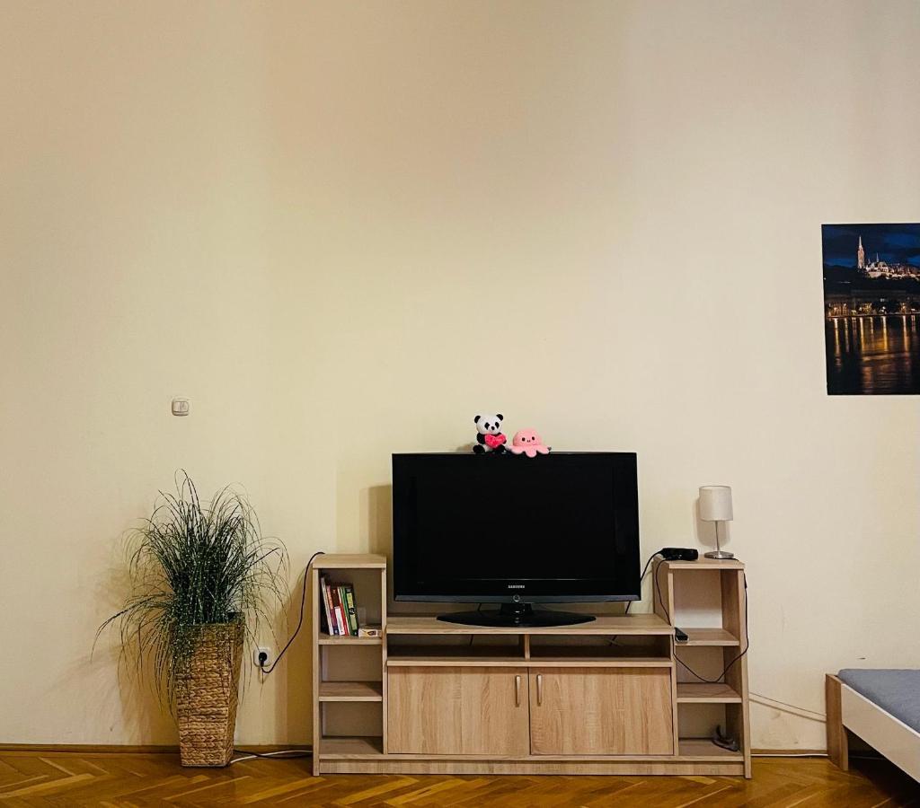 The Heart Of Hostal Budapest