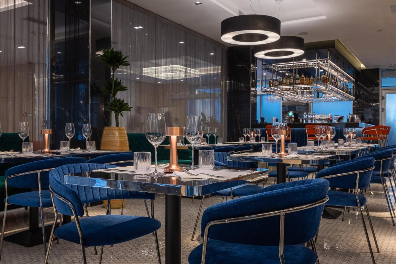 Silver Crown & Residence, Palace Quarter