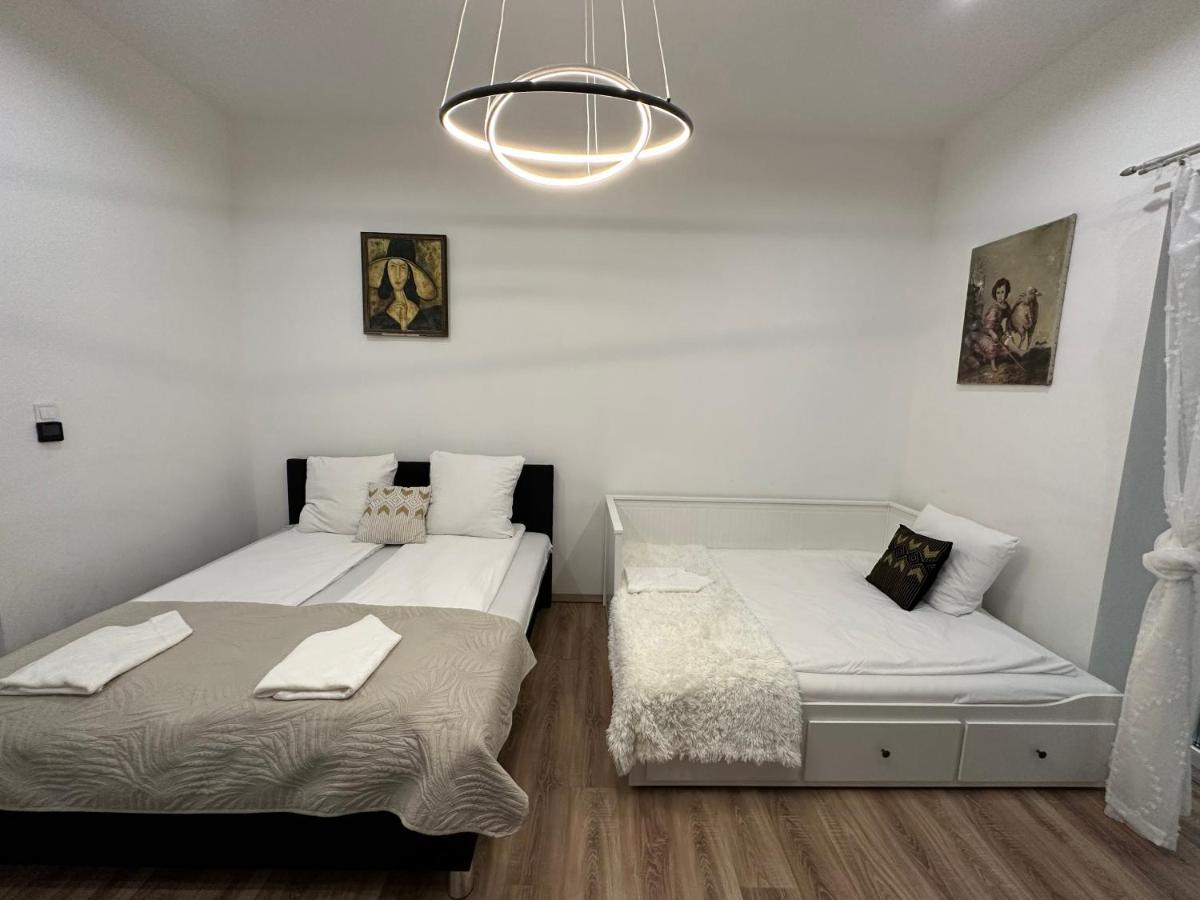 Garden Apartman *
