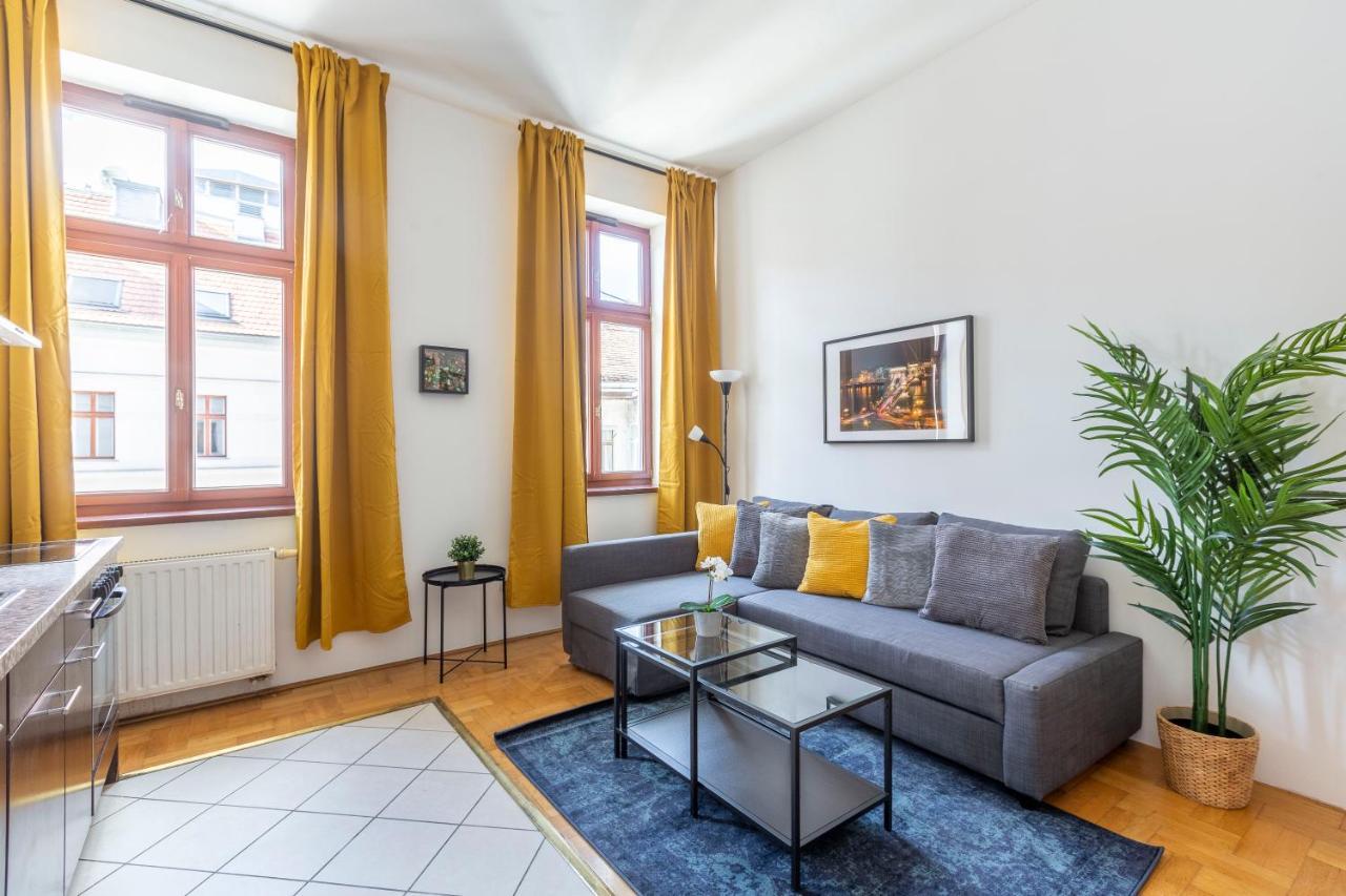 Downtown Cozy In The Gozsdu Garden Apartman *
