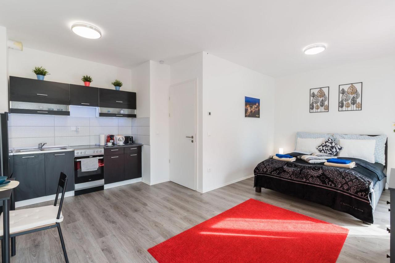 Apartmán New Blue Danube With Balcony And Parking *