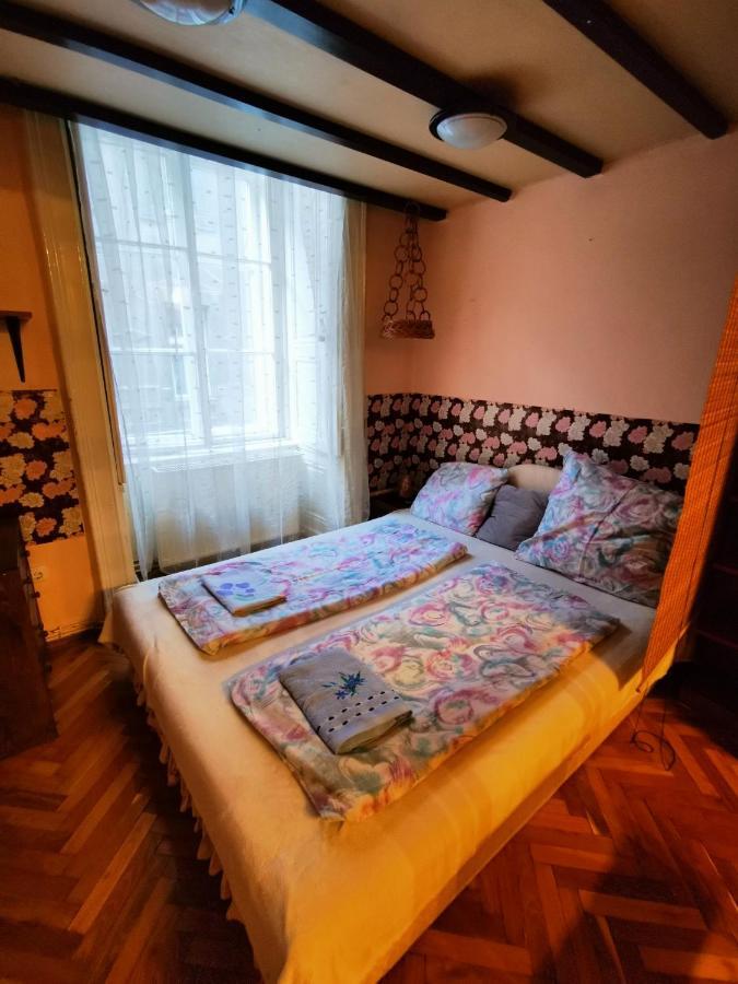 Dob In The Party District Apartmán Budapešť