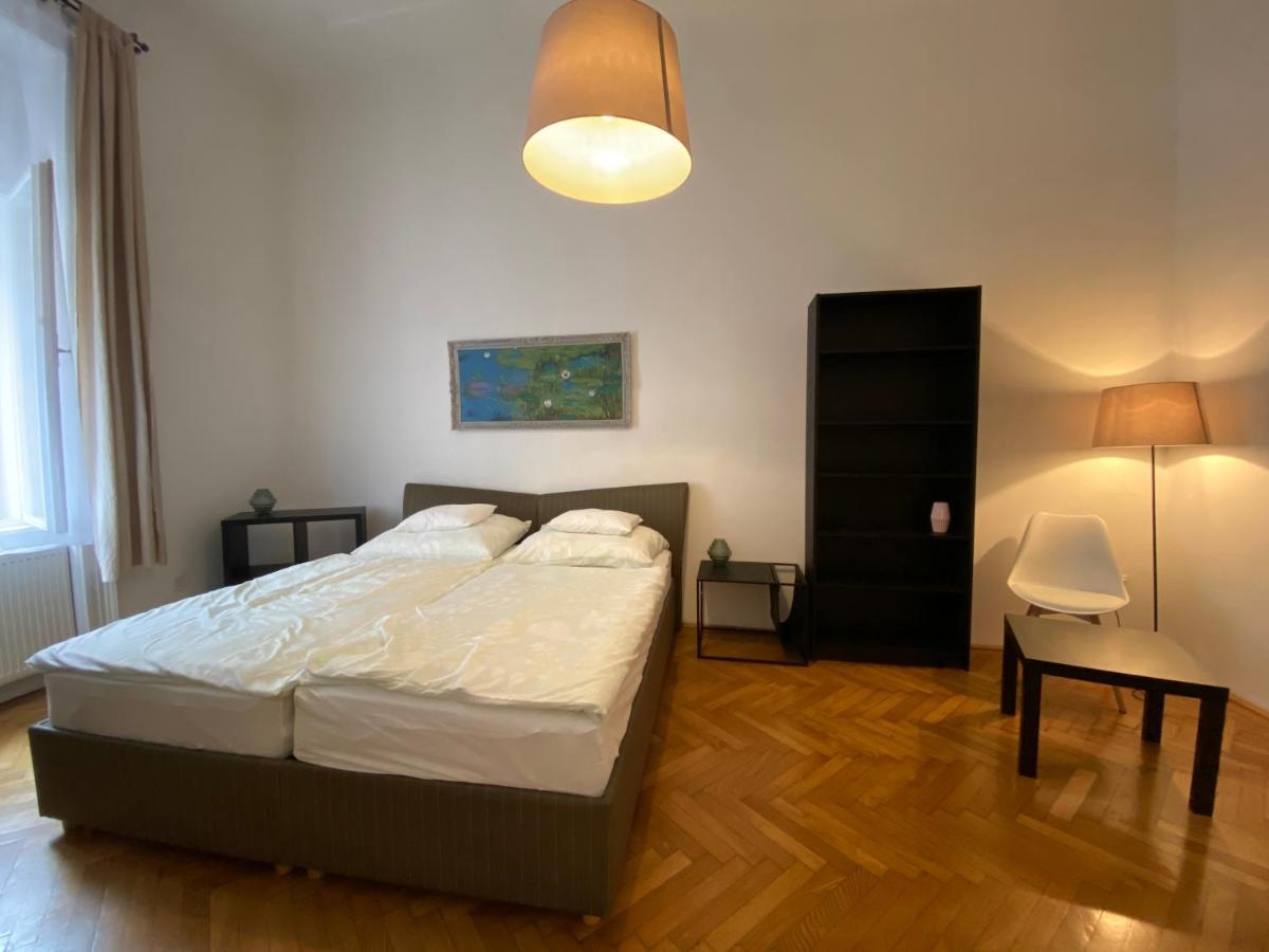 3 Bedrooms- Quarter Appartement *