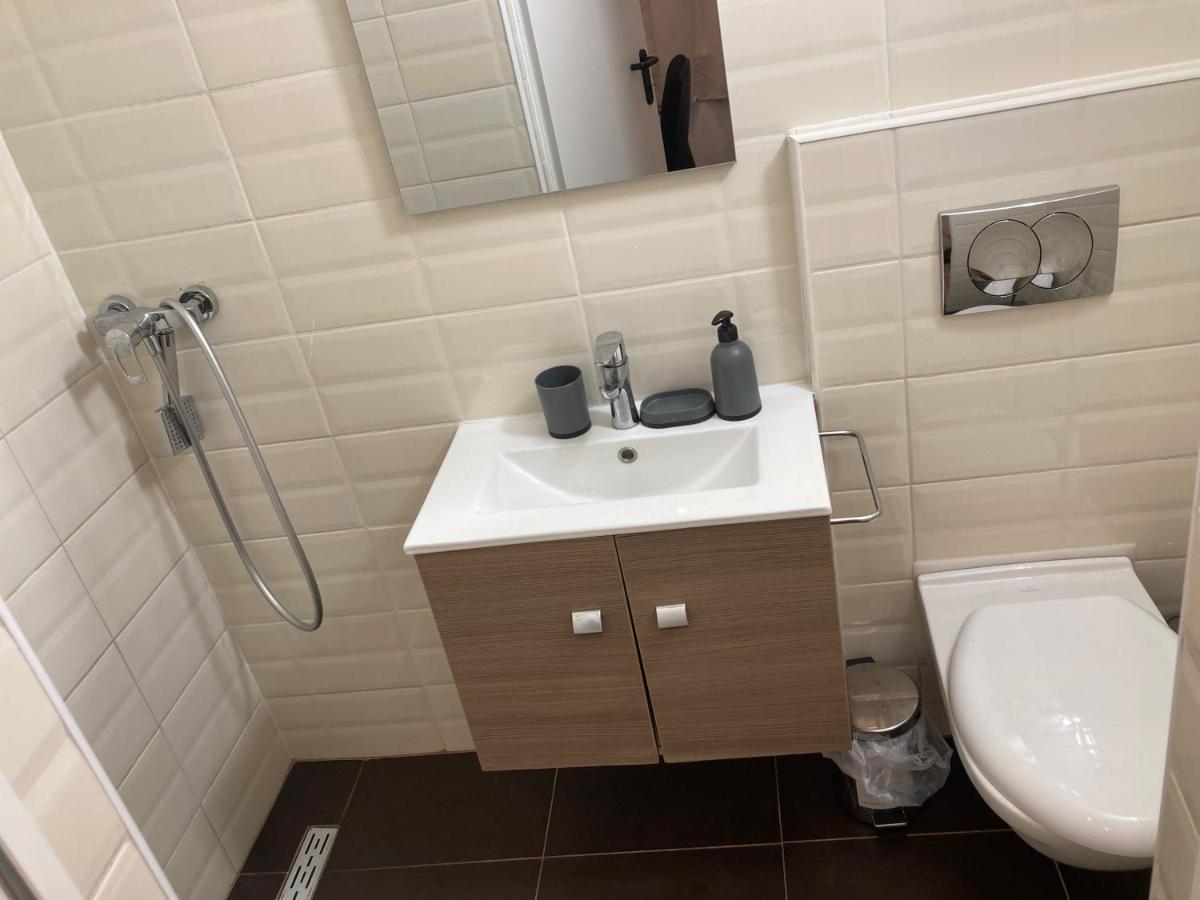 Roland Downtown - Keleti Apartman Budapest