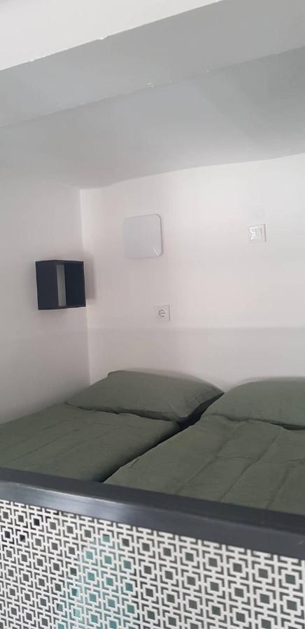 Roland Downtown - Keleti Apartman Budapest