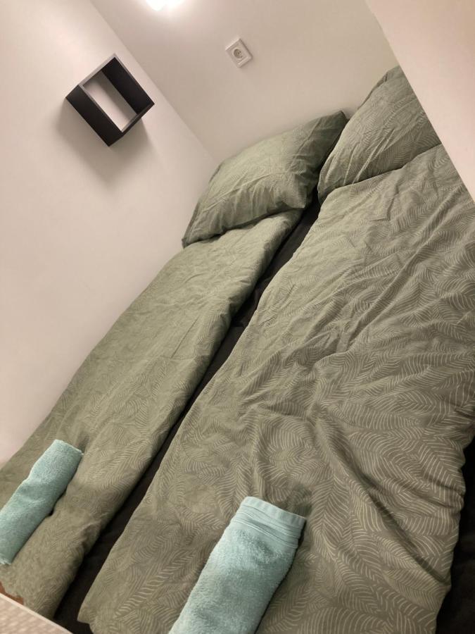 Roland Downtown - Keleti Apartman