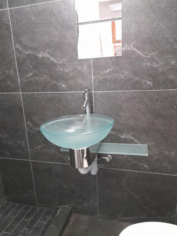 3 Separate Beds - 40m2 -