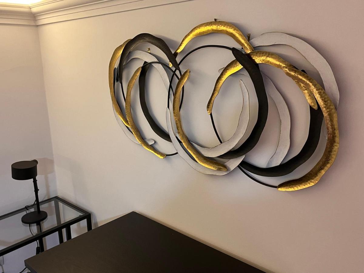 Goldcentral Akacfa * Budapest