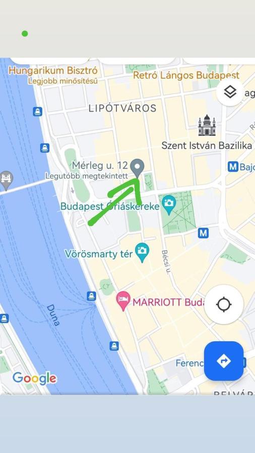 Diamond Near To Basilica Boedapest