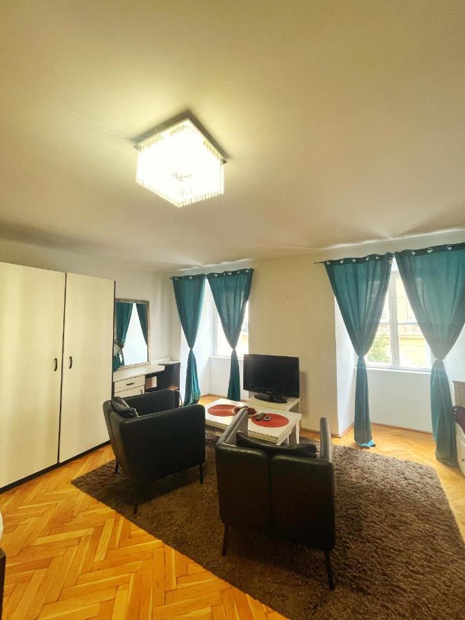 Elegancy Btwn Parliament/basilica/danube Apartment
