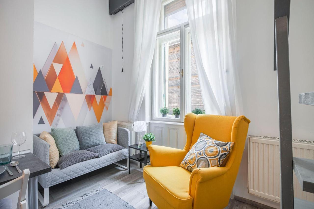 Appartamento D'crown Residences